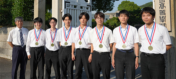 岡山県立岡山朝日高等学校