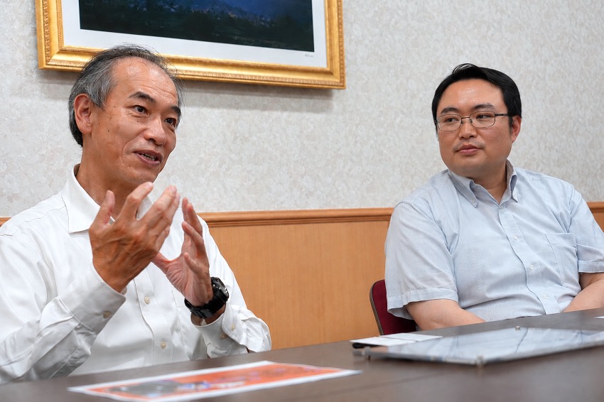 大月昇校長と井口和弘先生