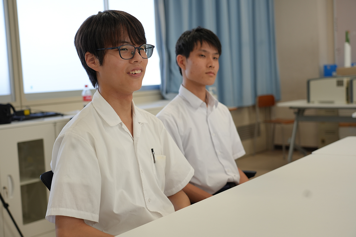 Robot Tourに参加した高橋さんと畠山さん