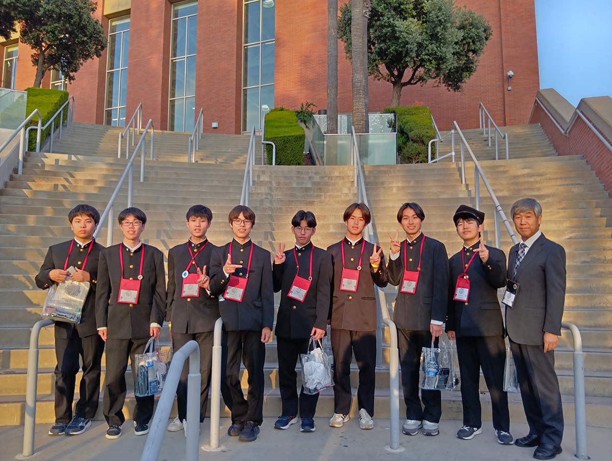 南カリフォルニア大学でScience Olympiadに参加した岡山朝日高校の生徒たち
